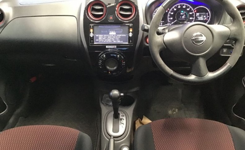 NISSAN NOTE Nismo 2015