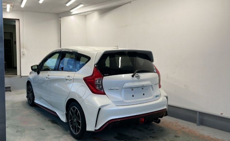 NISSAN NOTE Nismo 2015