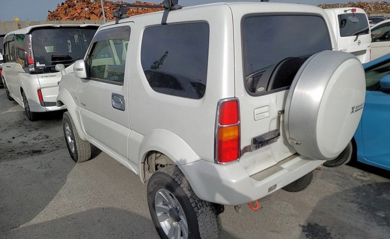 SUZUKI JIMNY SIERRA CROSS ADVENTURE AWD 4WD 2013