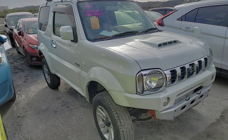 SUZUKI JIMNY SIERRA CROSS ADVENTURE AWD 4WD 2013