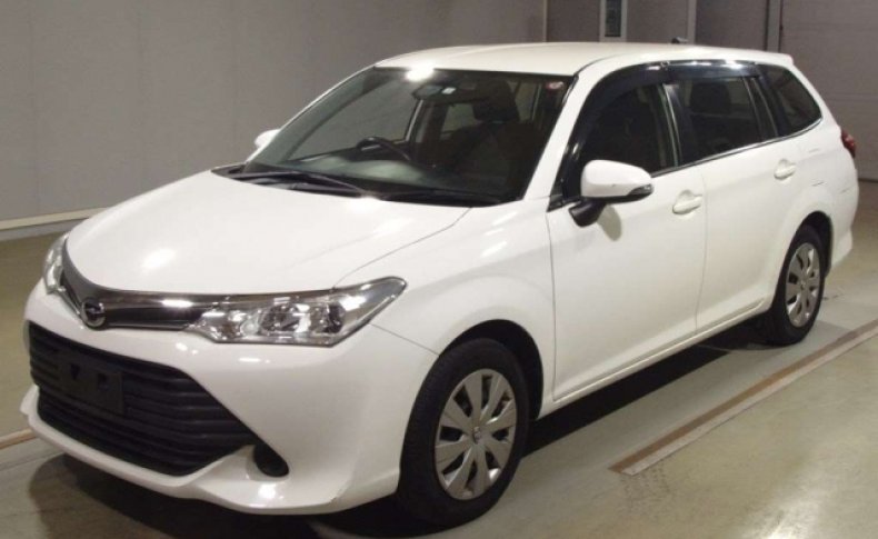 TOYOTA COROLLA FIELDER 1.5 X 2015