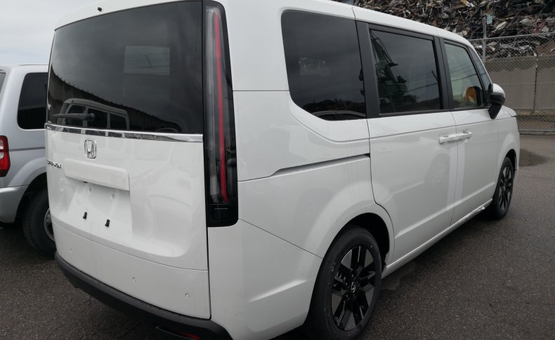 HONDA STEPWGN AIR 5D 2024