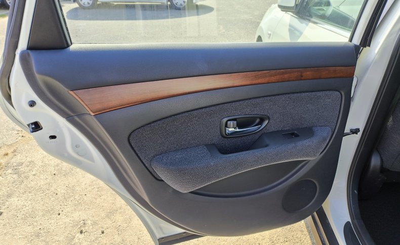 NISSAN BLUEBIRD SYLPHY 15S 2009