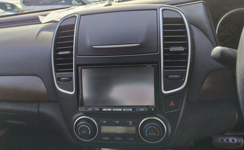 NISSAN BLUEBIRD SYLPHY 15S 2009