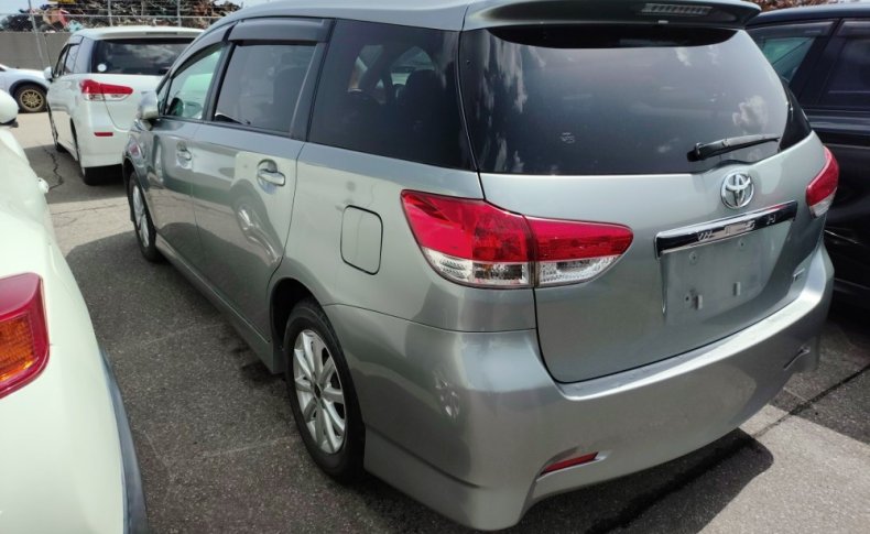 TOYOTA WISH 1.8S 2009