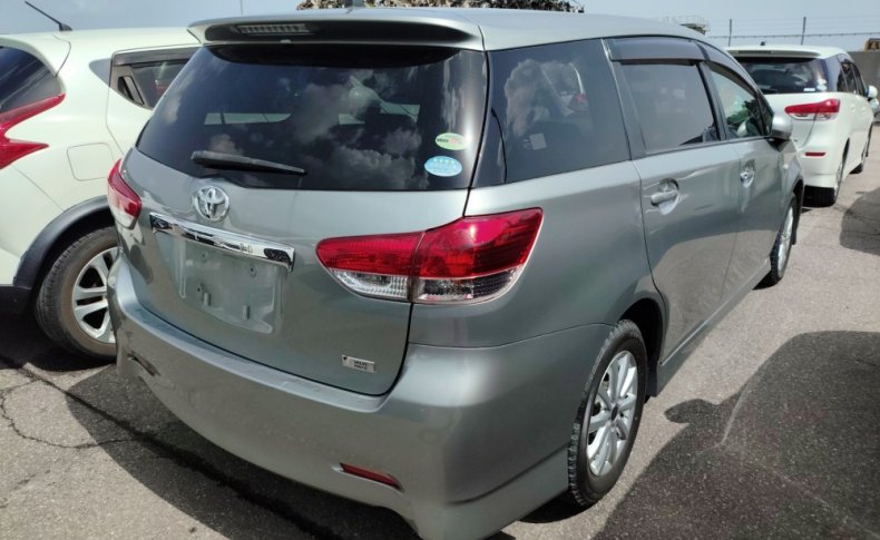 TOYOTA WISH 1.8S 2009
