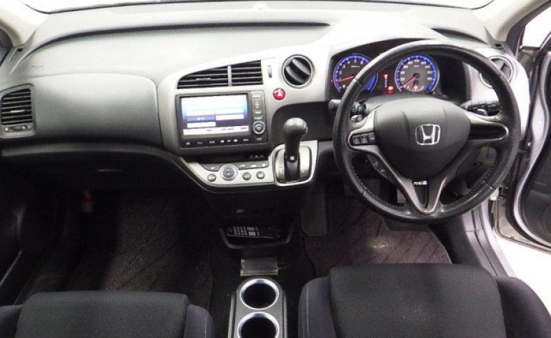 HONDA STREAM RSZ HDD Navi Edition 2008