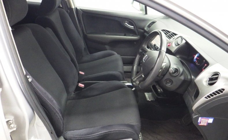 HONDA STREAM RSZ HDD Navi Edition 2008