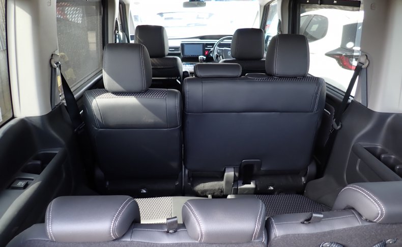 HONDA STEPWGN Cool Spirit 8seats 2015