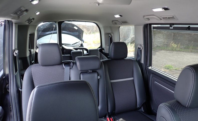 HONDA STEPWGN Cool Spirit 8seats 2015