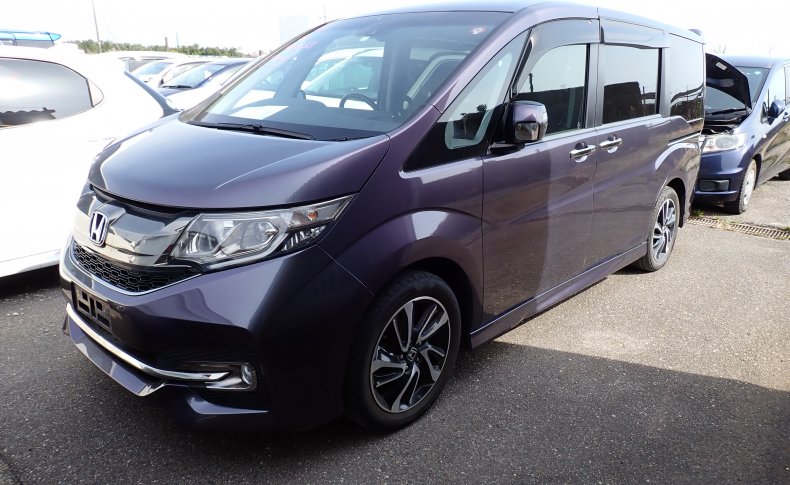 HONDA STEPWGN Cool Spirit 8seats 2015