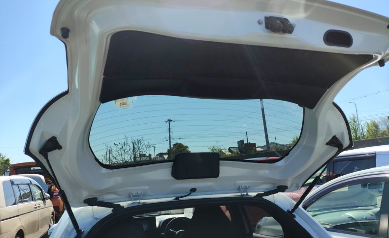 TOYOTA YARIS X 2020