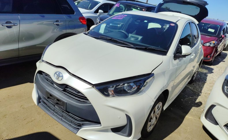 TOYOTA YARIS X 2020