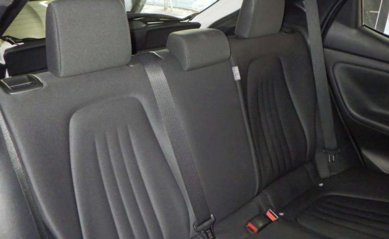 TOYOTA YARIS X 2020