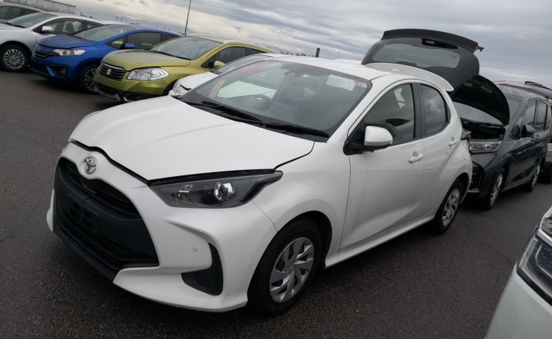 TOYOTA YARIS X 2020