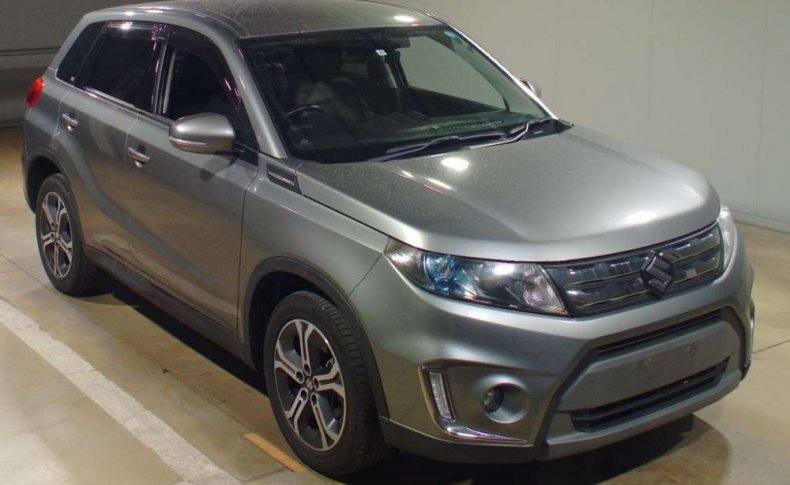 SUZUKI ESCUDO Base Grade 2015