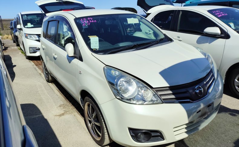 NISSAN NOTE 15X 2010