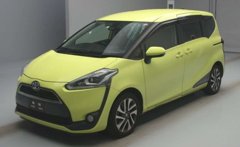 TOYOTA SIENTA G 2015