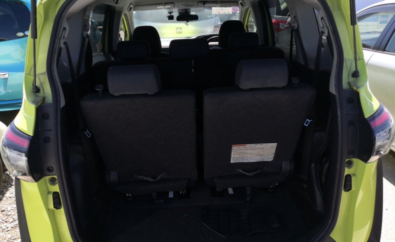 TOYOTA SIENTA G 2015