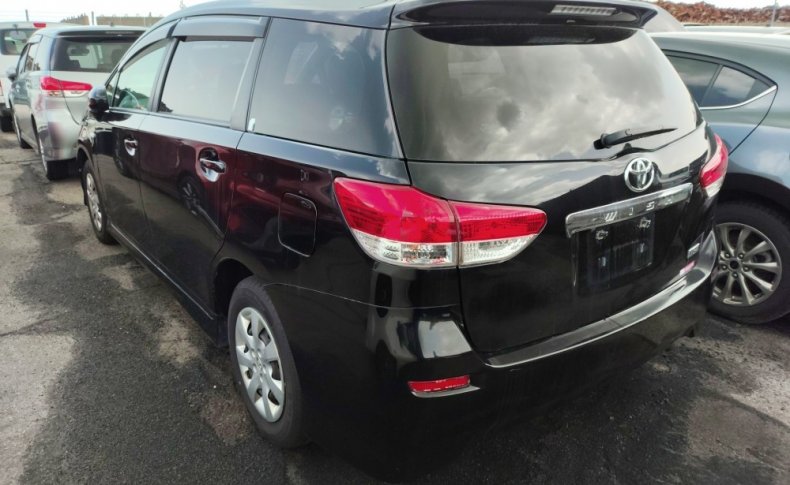 TOYOTA WISH X 2009