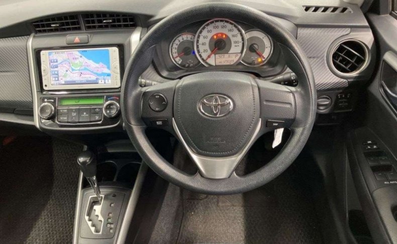TOYOTA COROLLA FIELDER 1.5G 4WD 2013