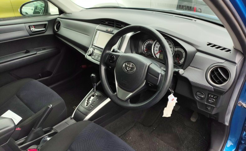 TOYOTA COROLLA FIELDER 1.5G 4WD 2013