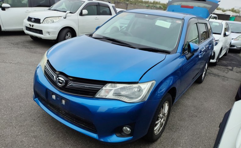 TOYOTA COROLLA FIELDER 1.5G 4WD 2013