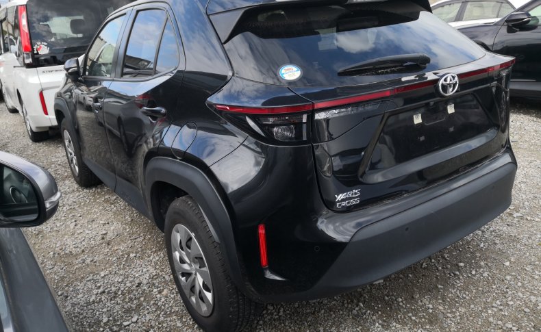 TOYOTA YARIS CROSS X 2021