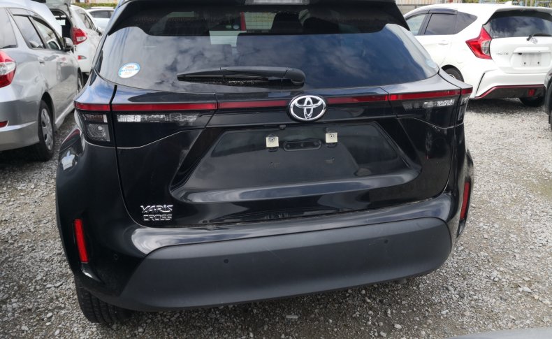 TOYOTA YARIS CROSS X 2021