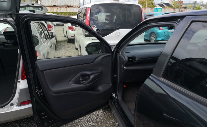 TOYOTA YARIS CROSS X 2021