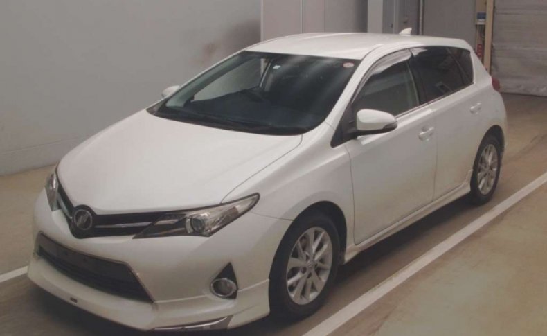 TOYOTA AURIS 150X S Package 2013