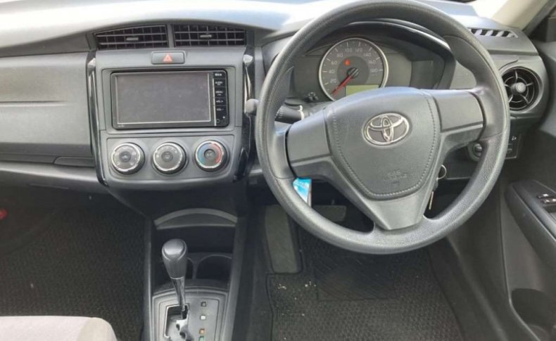 TOYOTA COROLLA AXIO 1.5 X 2015