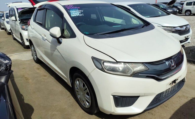 HONDA FIT 13G L Package 2014