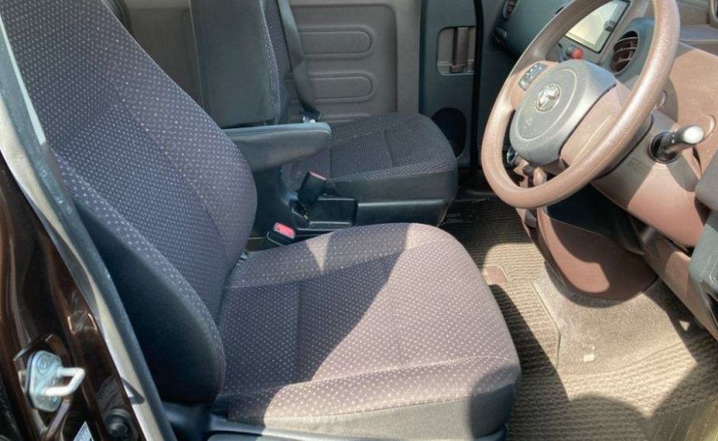 TOYOTA SPADE F 2014