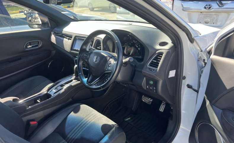HONDA VEZEL RS Honda Sensing 2018