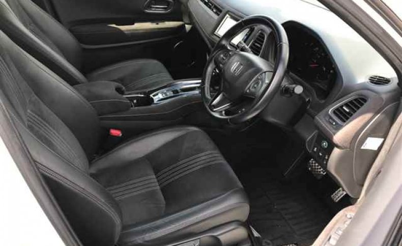 HONDA VEZEL RS Honda Sensing 2018
