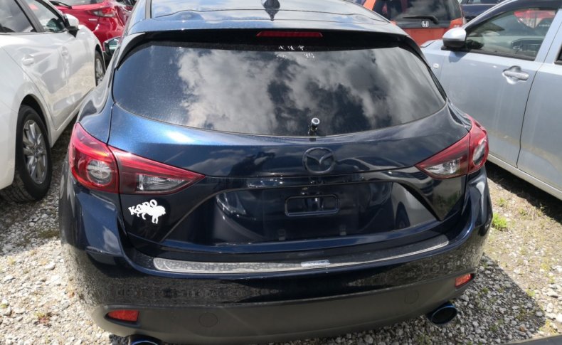MAZDA AXELA S 2015