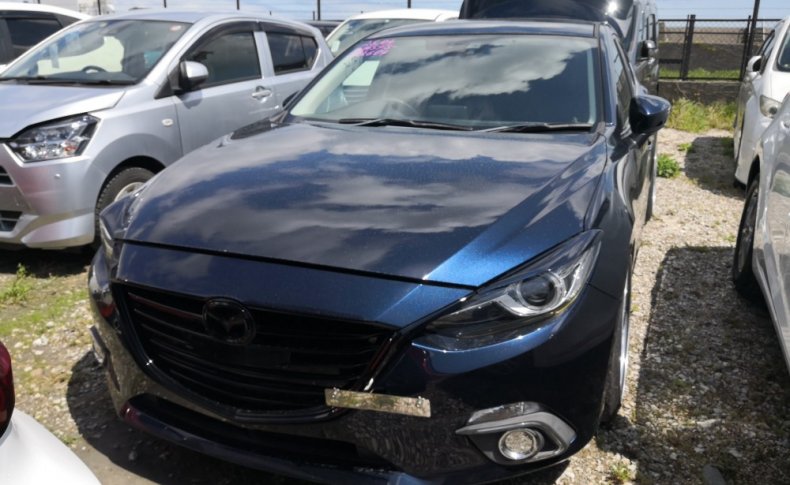 MAZDA AXELA S 2015