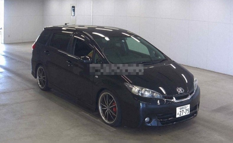 TOYOTA WISH 1.8 S 2010