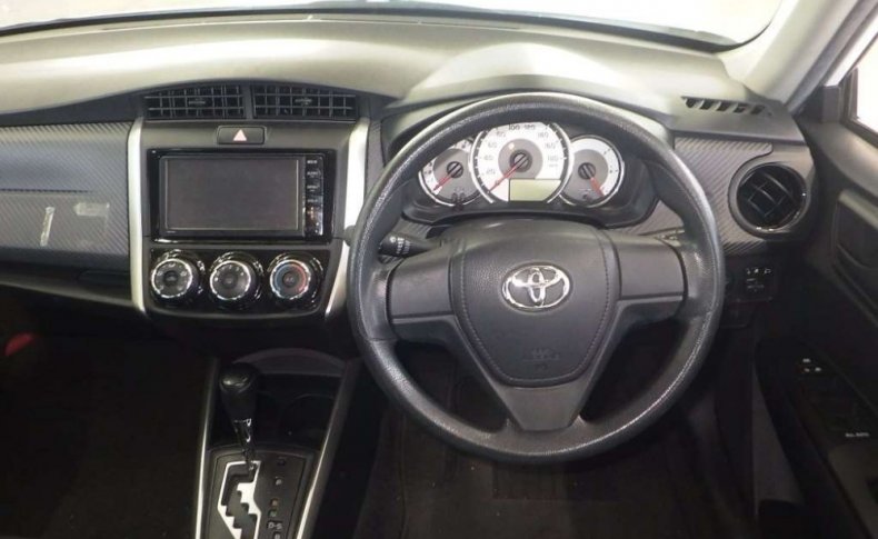 TOYOTA COROLLA FIELDER 1.5X 4WD 2014
