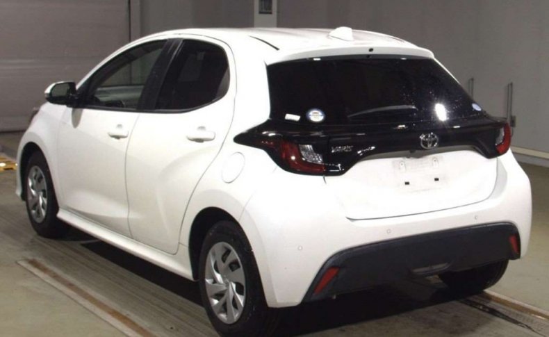 TOYOTA YARIS X 2020