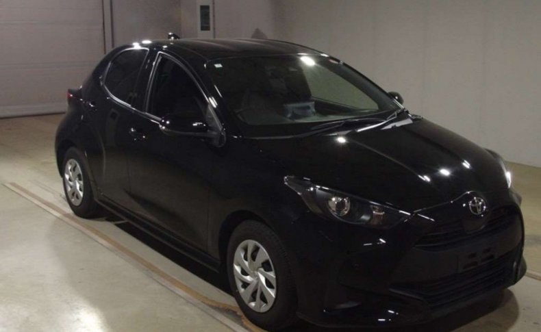 TOYOTA YARIS X 2020