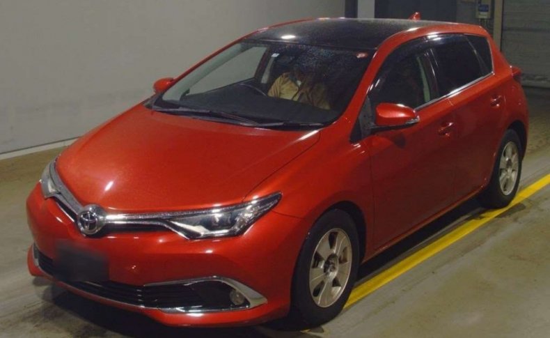 TOYOTA AURIS 120T 2015