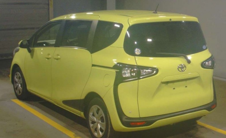 TOYOTA SIENTA X 2020