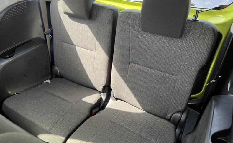 TOYOTA SIENTA X 2020
