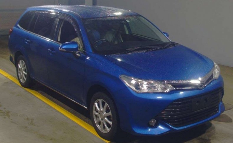 TOYOTA COROLLA FIELDER 1.5G 4WD 2015