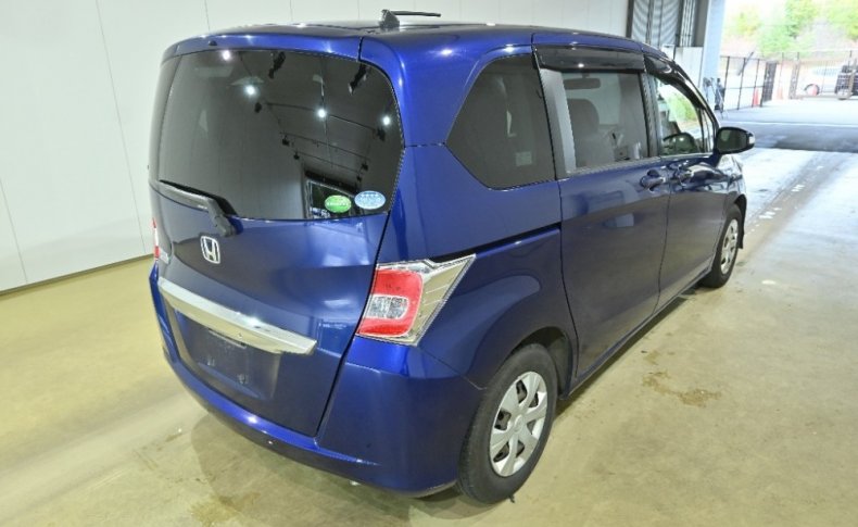 HONDA FREED G Premium Edition 6seats 2016