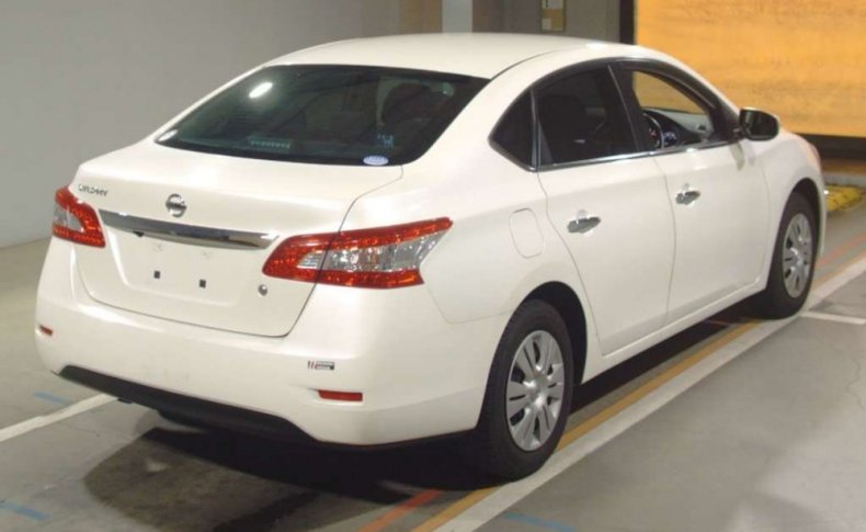 NISSAN SYLPHY X 2020