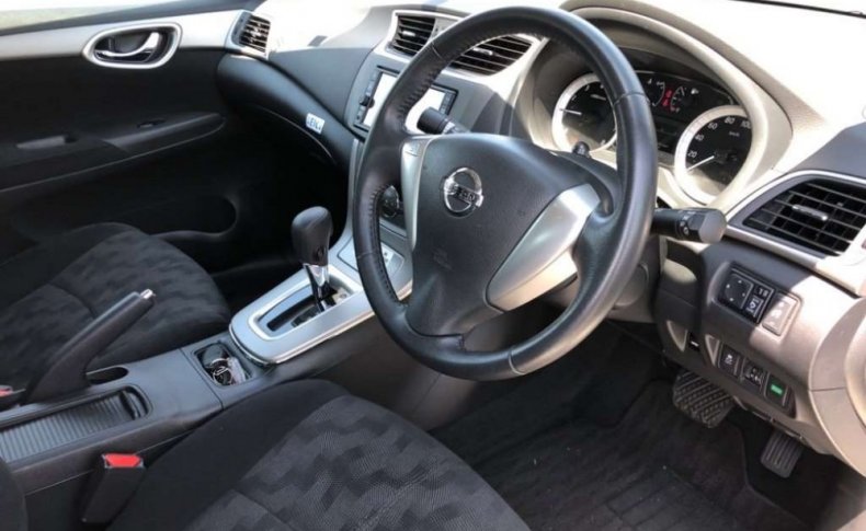 NISSAN SYLPHY X 2020