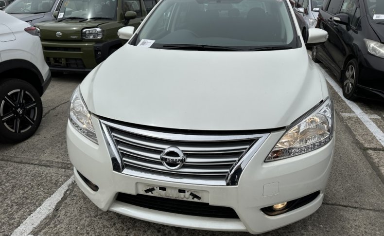 NISSAN SYLPHY X 2020